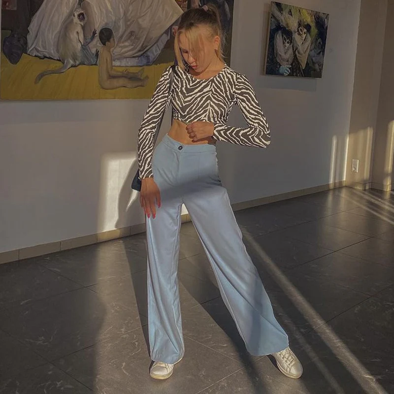 Amelia Backless Lace Up Top - Image 4