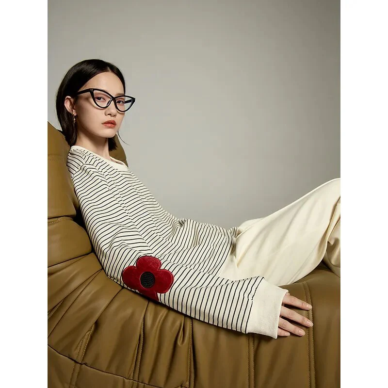 Blossom Trail Stripes Sweatshirt - Image 4