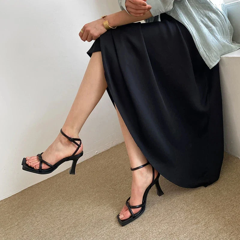 'Feel The Mood' Thick Heel - Image 10