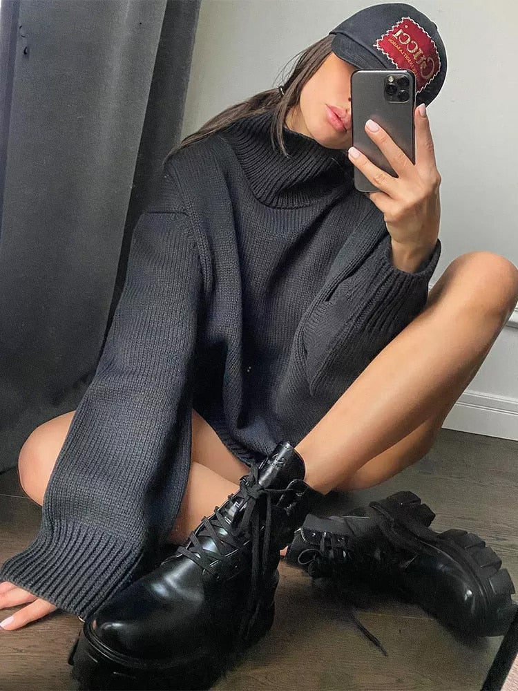 Freya Oversized Turtleneck Jumper - Image 10