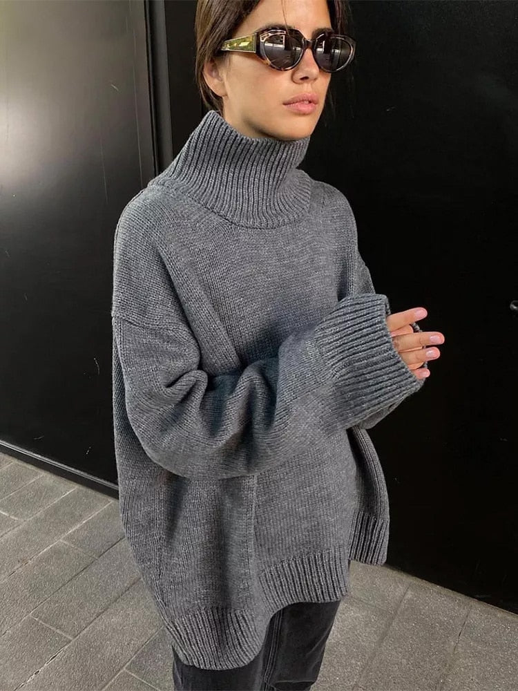 Freya Oversized Turtleneck Jumper - Image 9
