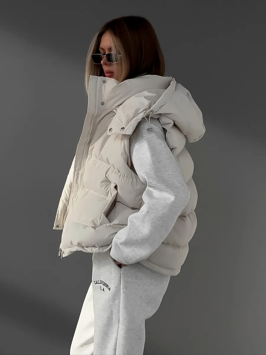Frosty Fusion Puffer Vest - Image 7