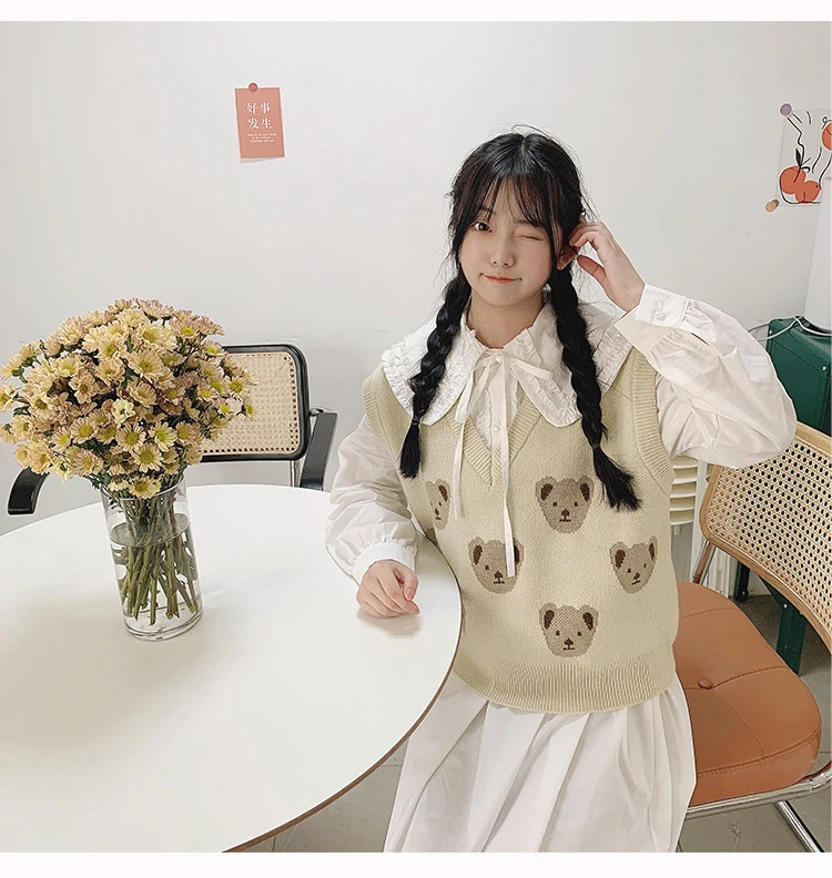 Kare Bear Printed Vest - Image 7