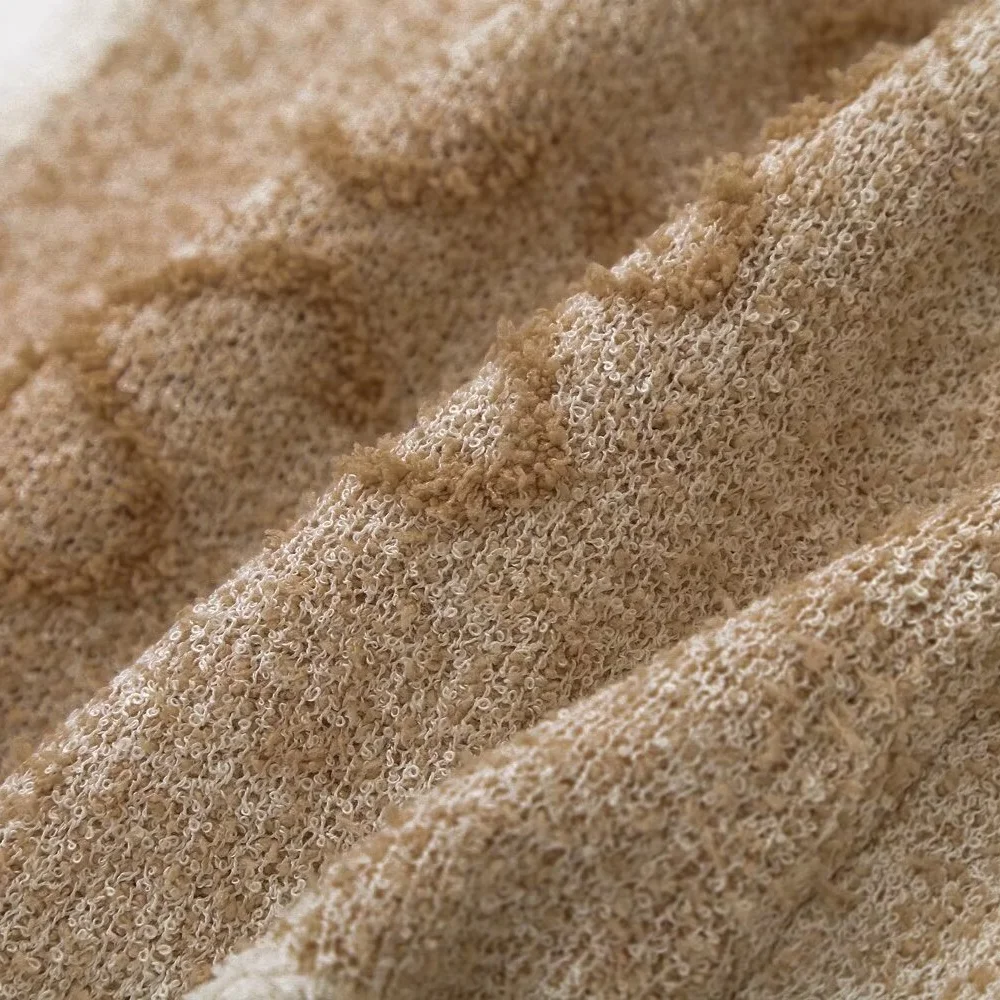 Knottica Round Neck Vest - Image 5