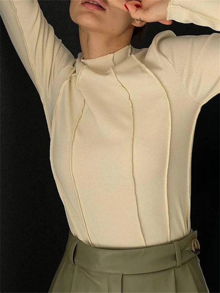 Kristell Turtleneck T-Shirt - Image 8