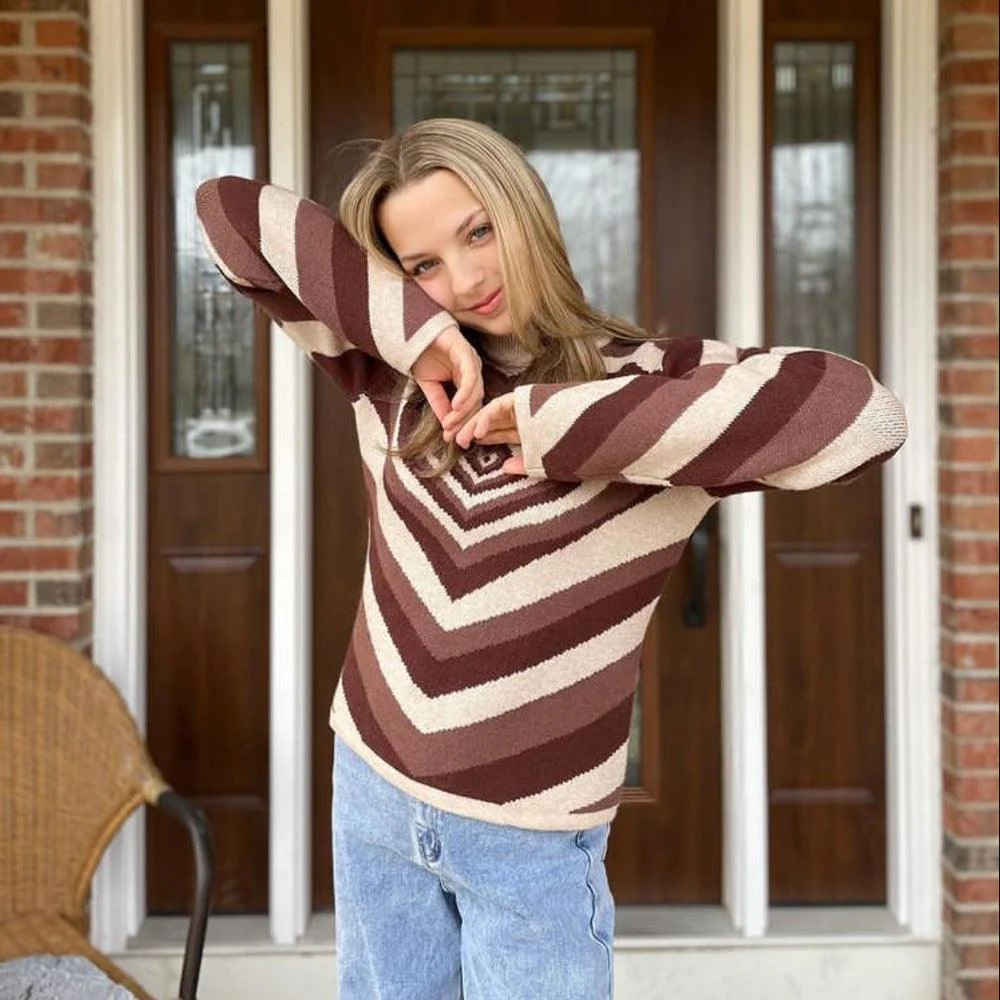 Lovers Bay Y2K Sweater - Image 12