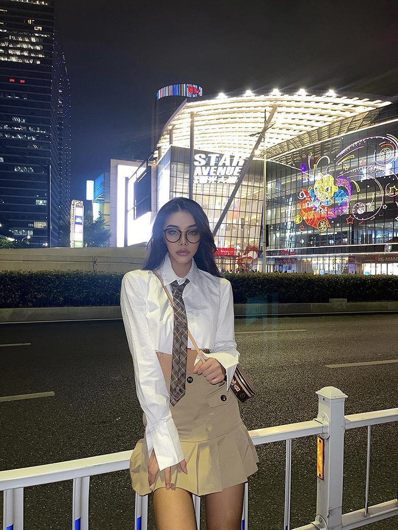 Nora Pleated Mini Skirt - Image 8