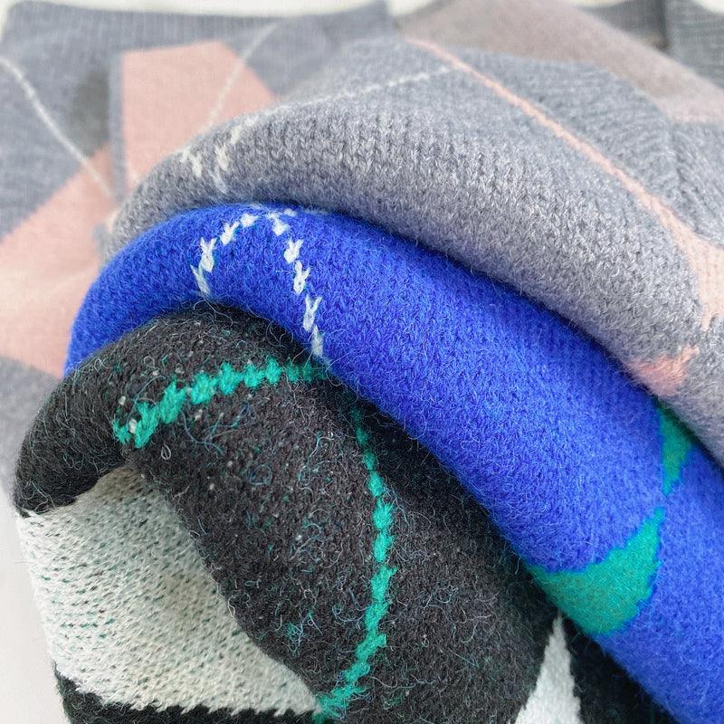 Runaway Oversized Sweater Vest - Image 17