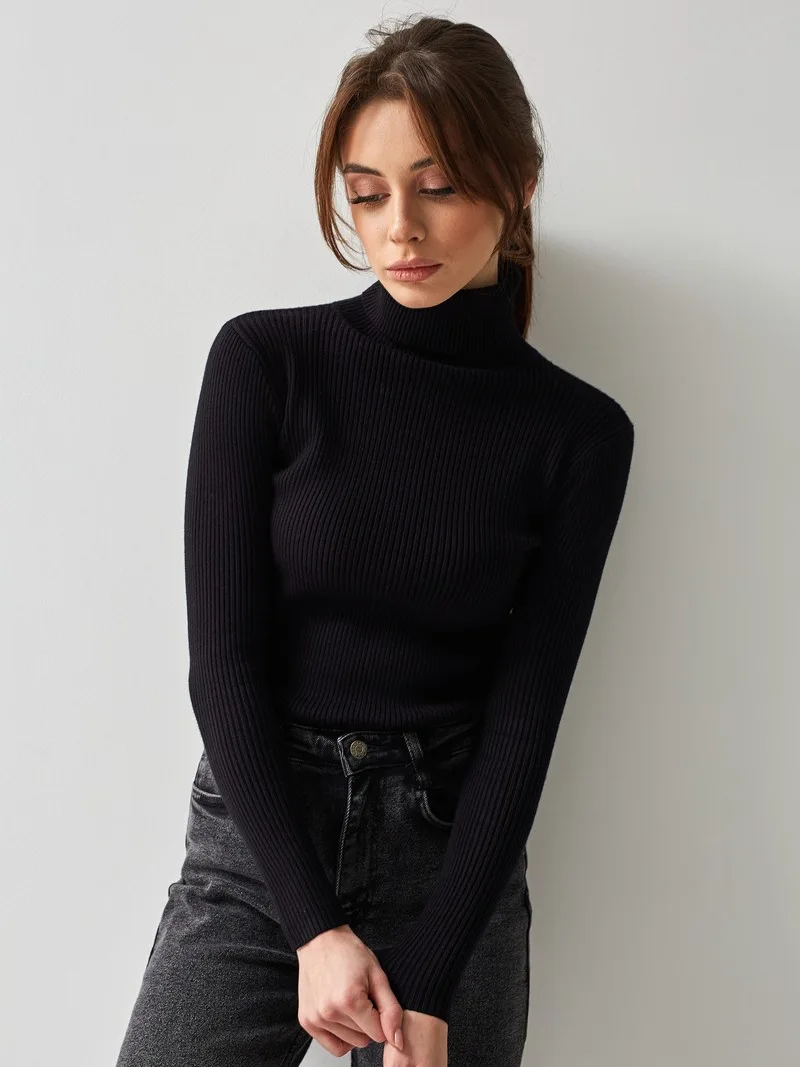 Slimline Turtleneck Knitted Top - Image 7