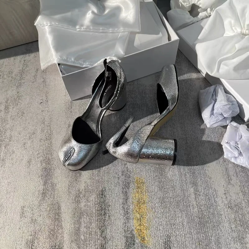 Tabi Temptation High Heels - Image 19